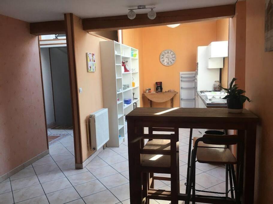 Grand Triplex Vue Mer Centre Du Village Ault Exterior photo